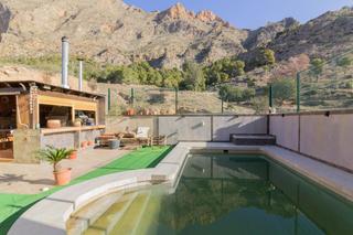 Xalet a Redován. Chalet a la venta en redovan