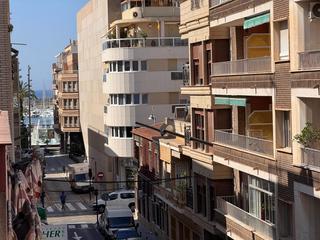 Apartament a Calle de clemente gosálvez 30. Apartamento centrico a 5 minutos del mar