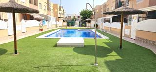 Casa a Santiago de La Ribera. Bungalow en planta alta en santiago de la ribera