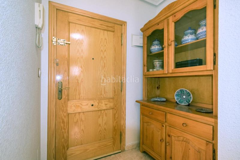 Foto bdc036c9-af28-4592-bea5-6d131ce45078. Apartamento en calle san emigdio 27 luminoso apartamento de 2 dormitorios con terraza orientada al sureste en Torrevieja