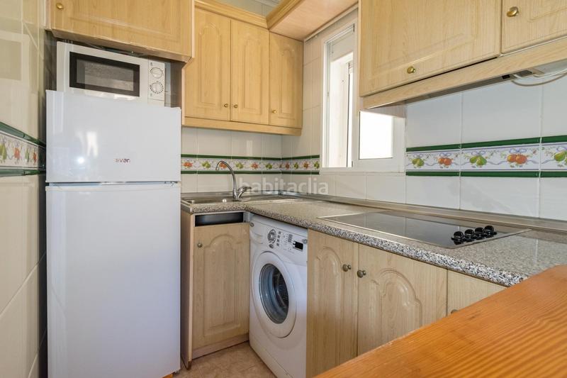 Foto df998adf-fd7c-4671-8c71-260486da3084. Apartamento en calle san emigdio 27 luminoso apartamento de 2 dormitorios con terraza orientada al sureste en Torrevieja