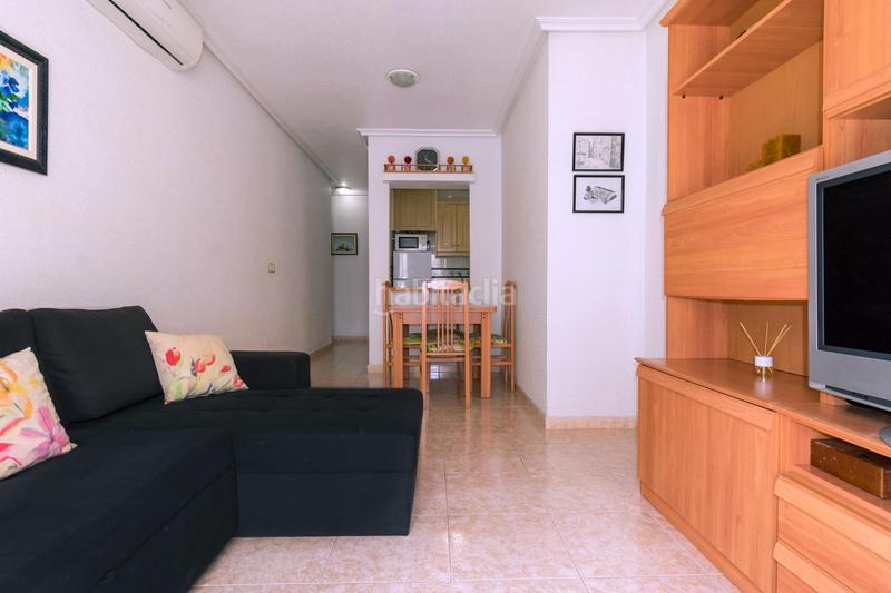 Foto e666d14f-7267-4253-a10c-5b9313850f2b. Apartamento en calle san emigdio 27 luminoso apartamento de 2 dormitorios con terraza orientada al sureste en Torrevieja