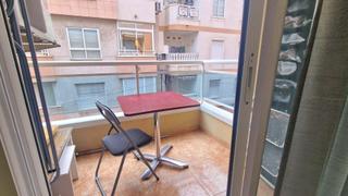 Apartament a Calle apolo 68. Magnífico piso en el centro con 3 dormitorios, garaje, trastero