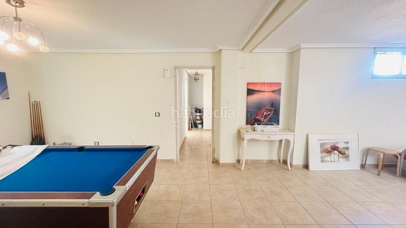 Foto 9b5ece73-c36d-4396-a6b4-13cb69a2b822. Chalet con parcheggio in Los Almendros Orihuela