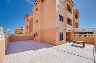 Haus in Aguas Nuevas. Bungalow planta baja en aguas nuevas