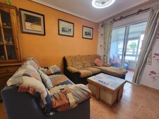 Apartament a Nueva Torrevieja. Apartamento de 2 dormitorios y piscina en nueva torrevieja