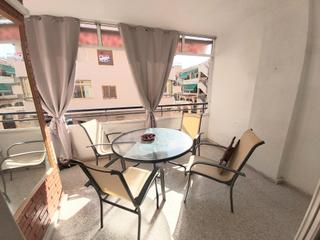 Apartament a El Acequión. Amplio apartamento con gran terraza a 200m del mar