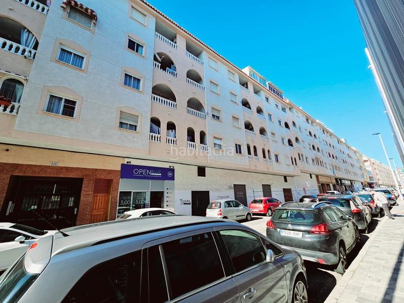 Foto 7b90e2ac-4fc6-455d-b229-43486c0fdadf. Apartamento en calle san pascual 235 atico a la venta en Torrevieja