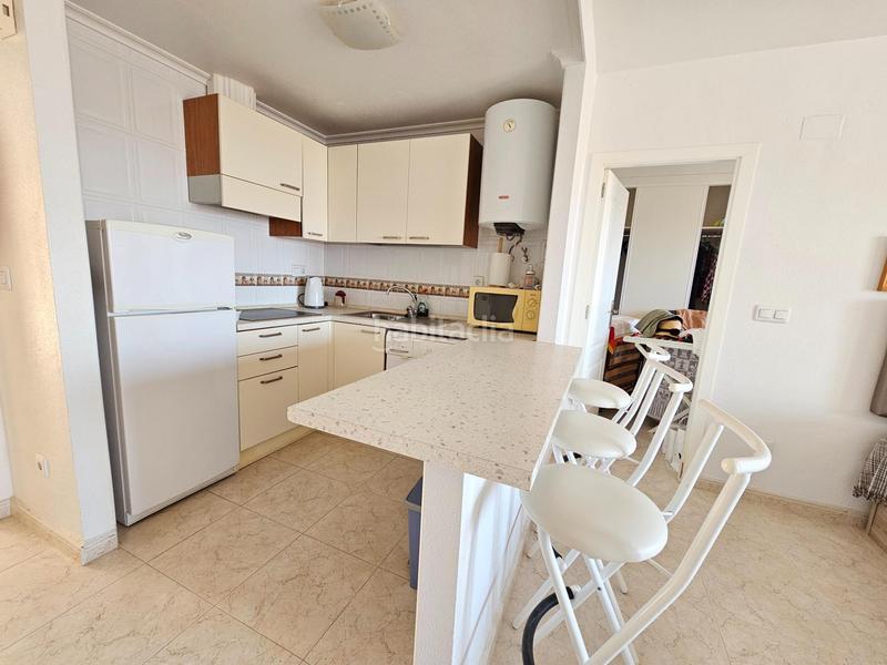Foto 487e1429-182e-4dbb-9fff-69df3e079729. Ático en calle calle perseo !vistas panorámicas al mar, garaje, trastero, solarium privado!... piscina común. en Torrevieja