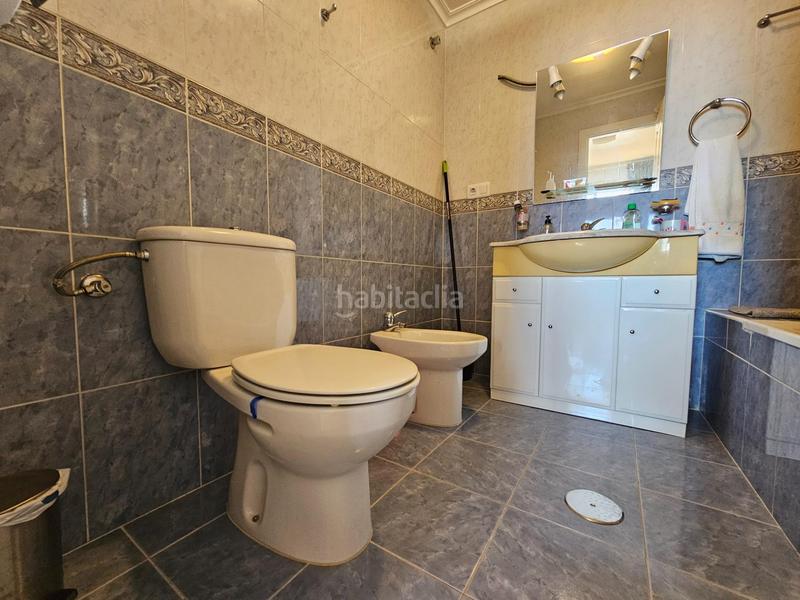 Foto 68545358-5409-4fb0-a238-85627feb78df. Ático en calle calle perseo !vistas panorámicas al mar, garaje, trastero, solarium privado!... piscina común. en Torrevieja
