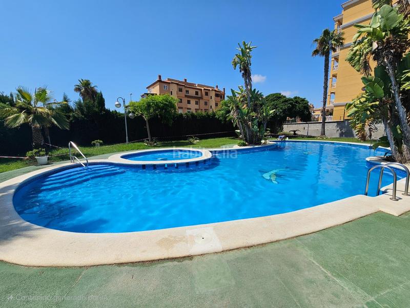Foto e8119db9-2892-45aa-9346-8f953564f510. Ático en calle calle perseo !vistas panorámicas al mar, garaje, trastero, solarium privado!... piscina común. en Torrevieja