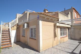 Maison à Calle residencial aquapark 1. Bungalow, sol, piscina, cerca de todo... esto es vida