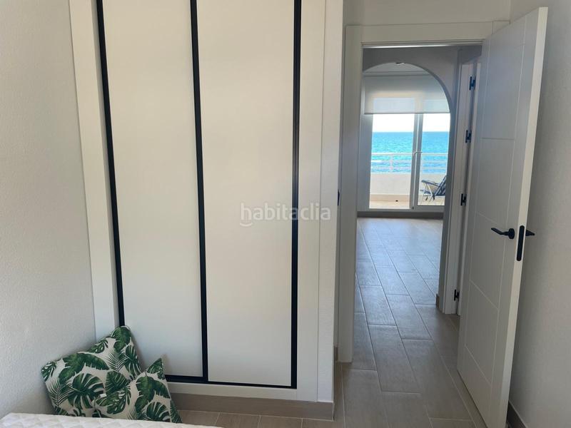 Foto c155ae52-db35-41d7-9e31-aa468ebfa5a0. Casa primerisima linea en cala del moro en Miramar - Torre del Moro Torrevieja