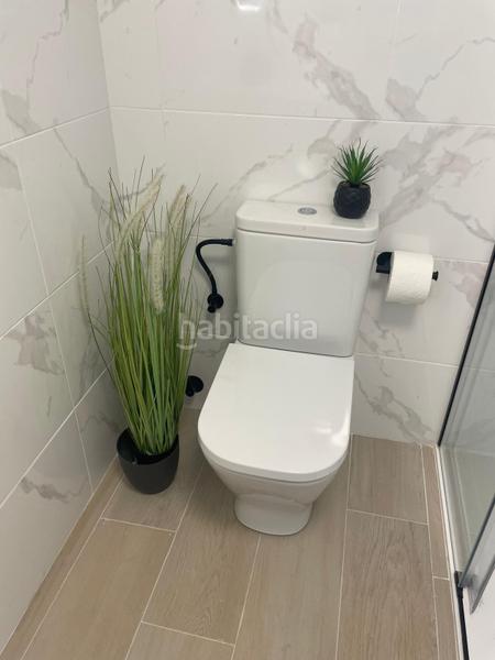 Foto c85c75f7-8adb-4bd1-9a3c-8fad9a9b0eec. Casa primerisima linea en cala del moro en Miramar - Torre del Moro Torrevieja