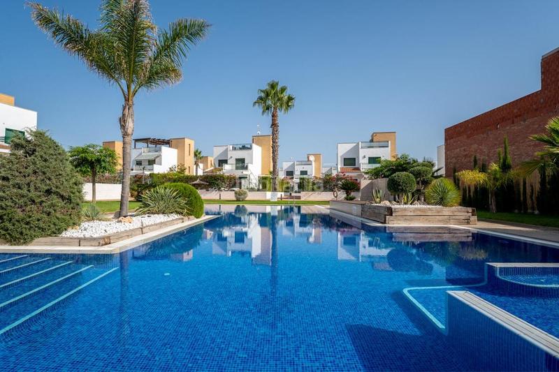 Foto 63212b27-b2a6-46e9-a83e-3de8e17a66e5. Chalet  de 3 dormitorios, , costa blanca sur en Rojales
