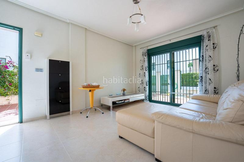 Foto e9ced036-1b90-4e7c-8b1e-e3c6b6051acd. Chalet  de 3 dormitorios, , costa blanca sur en Rojales