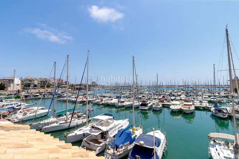 Foto 4a5de161-d043-45b9-b12d-6a79baf2dd7e. Apartamento  de 2 dormitorios con vistas laterales al mar a 200m de la playa en Torrevieja