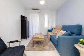 Estudi a El Molino. Precioso estudio en el centro de torrevieja y a 800m de la playa
