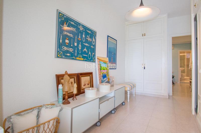 Foto 4836eeff-14f1-4da2-a58a-447424d4e7bd. Apartment in jose martinez ruiz-azorin 1 in Centro - Muelle Pesquero Torrevieja