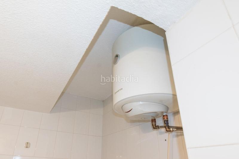 Foto 4a48f580-5633-4031-ae35-ddefb2a3011c. Apartment in jose martinez ruiz-azorin 1 in Centro - Muelle Pesquero Torrevieja
