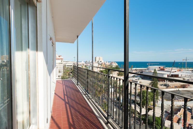 Foto 7fa10f5a-a1bc-4cd2-8196-4216b816ac5b. Apartment in jose martinez ruiz-azorin 1 in Centro - Muelle Pesquero Torrevieja