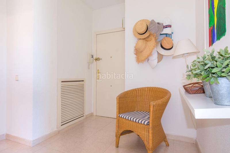 Foto 80741038-c5c5-4147-95a0-184a0d73fcf2. Apartment in jose martinez ruiz-azorin 1 in Centro - Muelle Pesquero Torrevieja