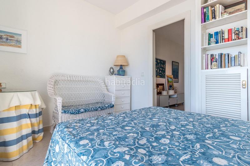 Foto 9a7a84a0-1e3f-4edd-962a-a722828791af. Apartment in jose martinez ruiz-azorin 1 in Centro - Muelle Pesquero Torrevieja