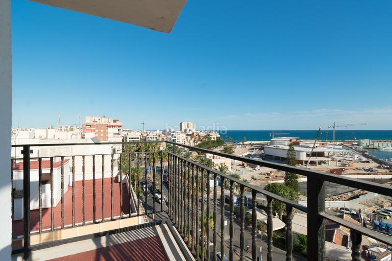 Foto a7e466ad-884e-496e-8164-f8b5d6ee44d9. Apartment in jose martinez ruiz-azorin 1 in Centro - Muelle Pesquero Torrevieja