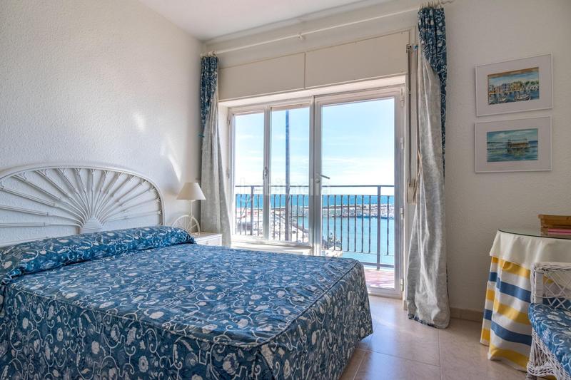 Foto aeac5d85-3053-4875-bd49-f825aff89bb2. Apartment in jose martinez ruiz-azorin 1 in Centro - Muelle Pesquero Torrevieja