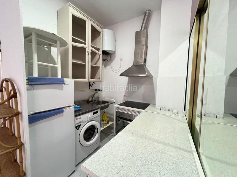 Foto 50f517fc-4bc8-4c0e-bacf-c5d2cd15dec4. Estudi a calle estocolmo 15 a Zona Playa de los Locos Torrevieja