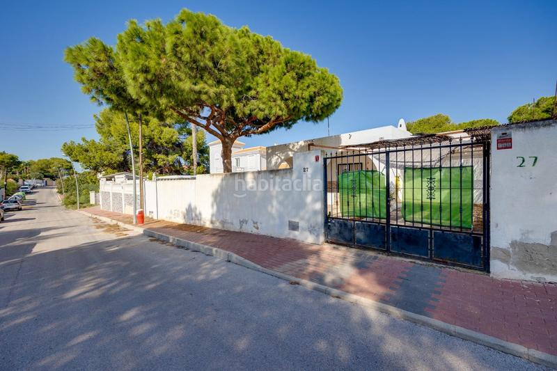 Foto 82156f07-ced4-4557-b8de-82f2b5cd1ba5. Chalet con parcheggio in Los Balcones-Los Altos Torrevieja