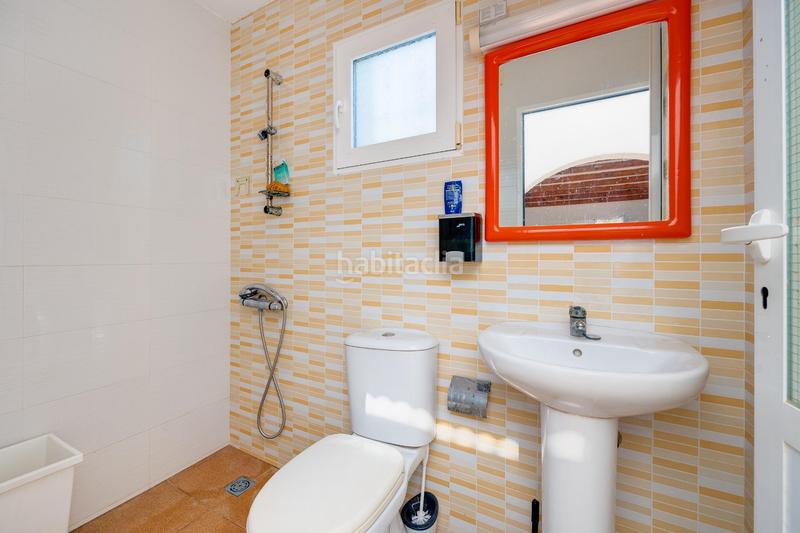 Foto f122b537-471e-4e4b-9ac2-437a49c17f94. Chalet con parcheggio in Los Balcones-Los Altos Torrevieja