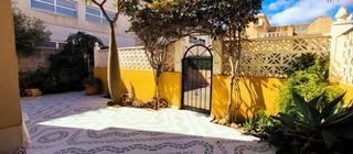 Casa en Calle calle manuel vera espinosa, 3 3. Bungalow en planta baja con jardín privado y piscina comunitaria