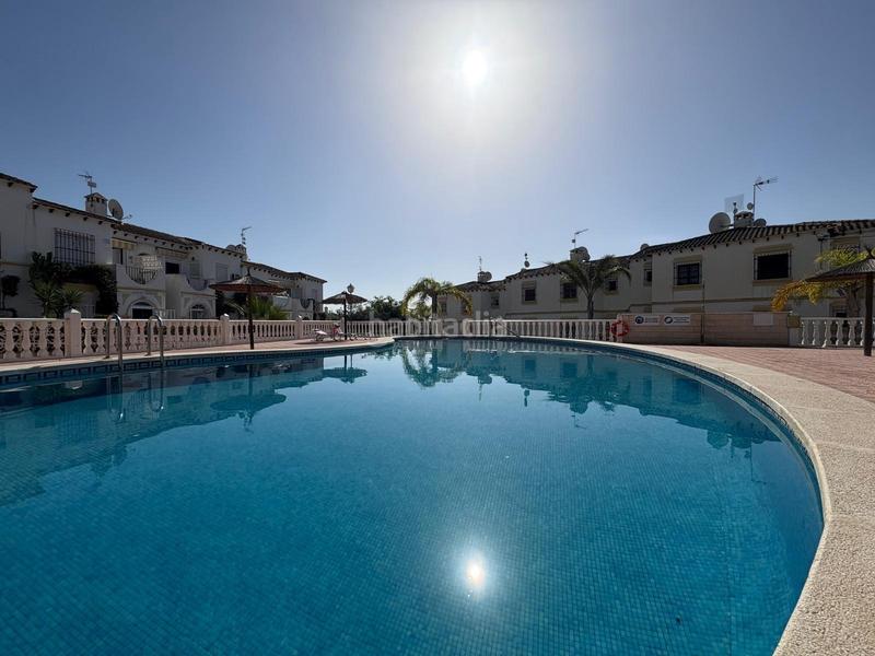 Foto 63a18712-3eaf-4e4c-a44e-b46338a0d1c1. Maison avec chauffage piscine dans Villamartín-Las Filipinas Orihuela