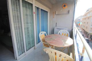 Apartament  Calle loma la 80. Apartamento de dos dormitorios en la zona de habaneras