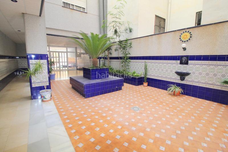 Foto c1ca6c89-22ab-4b3f-9693-cc15eb80b297. Piccolo appartamento in calle loma la 80 in Avenida Habaneras - Curva de Palangre Torrevieja