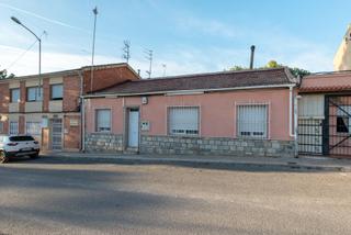 Casa en Redován. Propiedad con gran potencial de inversión en radovan.