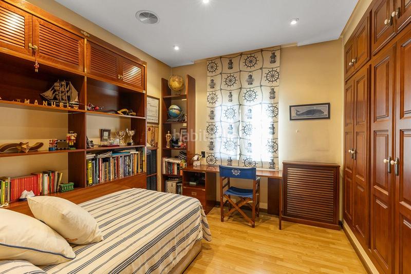 Foto bcd8eebe-a6b1-4296-a497-c6e5bb1bb314. Chalet avec parking piscine dans La Veleta Torrevieja