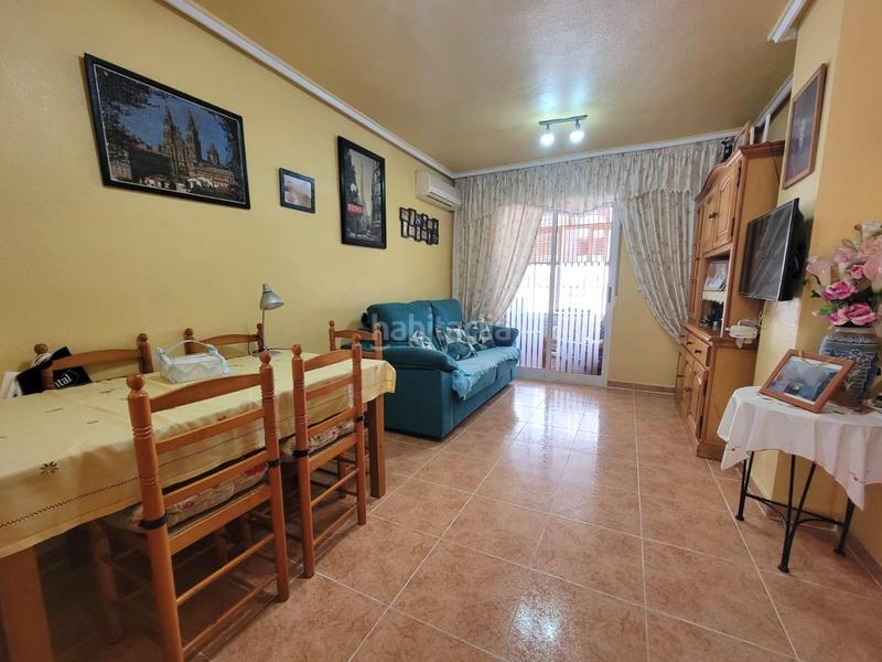Foto 663d1793-7b6f-458b-97d6-756462ba967a. Apartament amb calefacció piscina a nueva Torrevieja Torrevieja