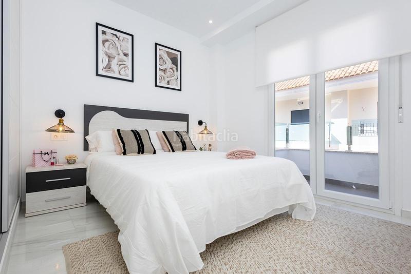 Foto 3a8f17a9-96dd-4282-8168-2cfa21ebb314. Piccolo appartamento con parcheggio in Jacarilla