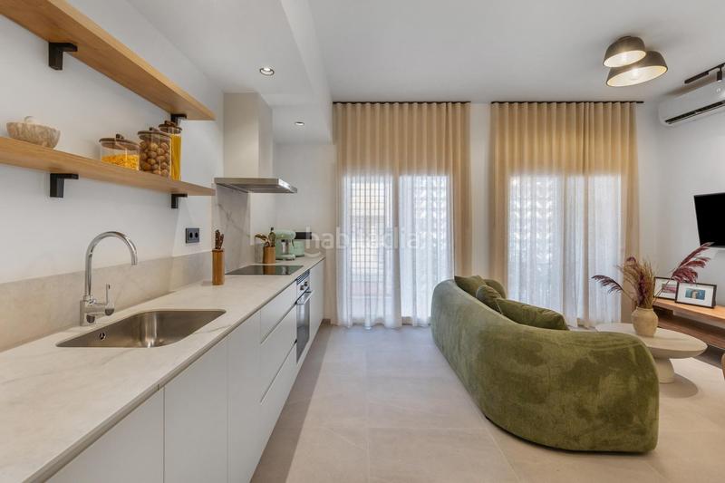 Foto 486efb7a-7d1e-4d85-a8f0-a0863e0705b1. Piano terra in Playa de los Náufragos Torrevieja