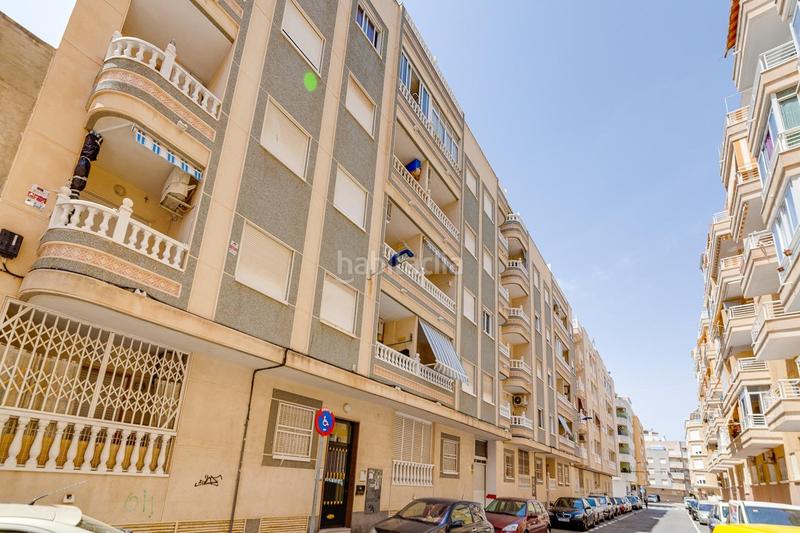 Foto 979e0491-f4bc-4b1f-8252-6cb43af55d18. Apartamento  situado a 650 metros de la playa del cura en Torrevieja