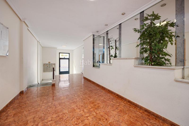 Foto 9ef421cd-6f38-44b4-8d37-7898df5cfcad. Apartamento  situado a 650 metros de la playa del cura en Torrevieja