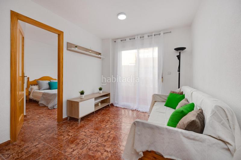 Foto b2cd80b8-5838-4c99-819d-c273eb6af3c0. Apartamento  situado a 650 metros de la playa del cura en Torrevieja