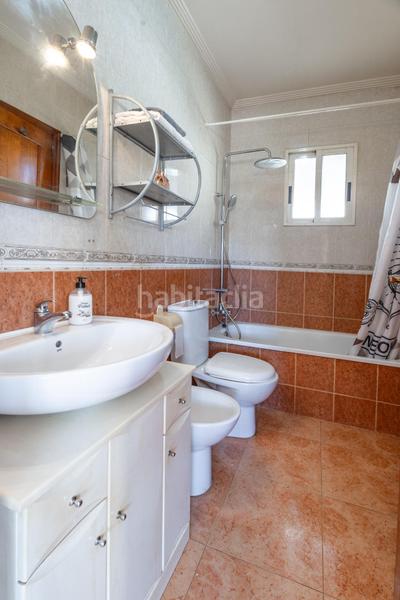 Foto 414d6965-9a09-442a-99ac-920eec876542. Xalet amb aparcament piscina a Zona Carrefour - Urbanizaciones Torrevieja