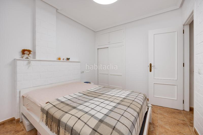 Foto d81a798e-cd92-49fe-b96b-3b8adfd89a30. Appartement dans calle ramon gallud 204 dans Zona Playa del Cura Torrevieja