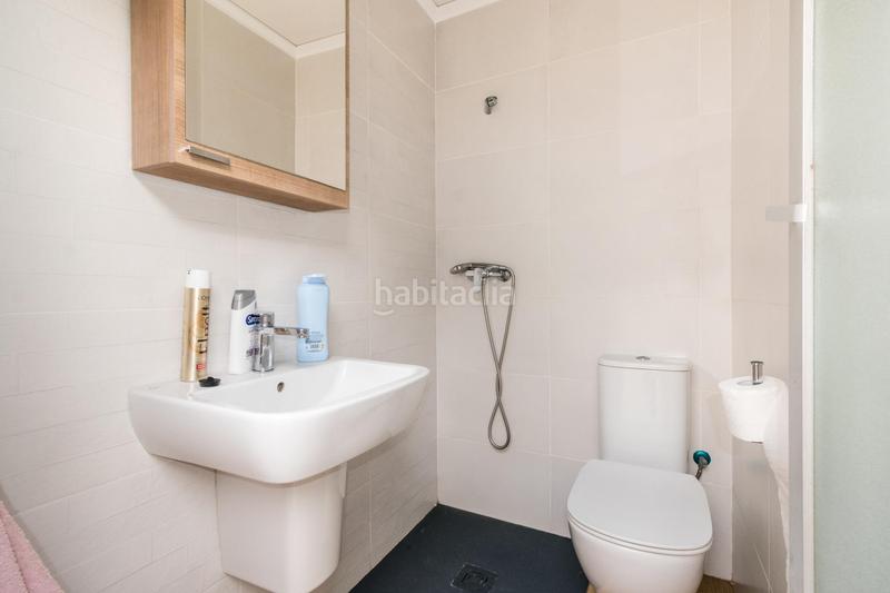 Foto 086d99fa-ce5c-4f2b-bdfd-aec43e63e1e9. Casa  de pueblo en el centro en Centro - Muelle Pesquero Torrevieja