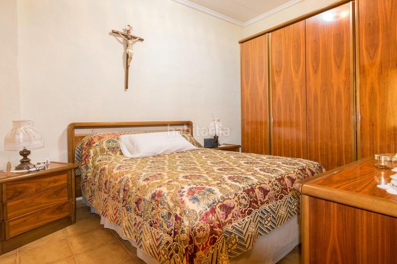 Foto 657b7645-e78f-4346-a996-61da23b93455. Casa  de pueblo en el centro en Centro - Muelle Pesquero Torrevieja