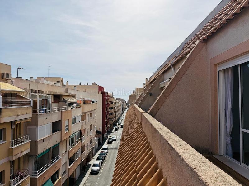 Foto 25adff2d-b5b9-41b4-9a5e-1f0481fd8d09. Dachwohnung in calle rambla juan mateo garcia 79 in Torrevieja
