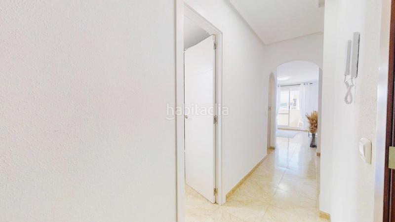 Foto 9547be4d-6075-45bf-bc48-03789419f66e. Dachwohnung in calle rambla juan mateo garcia 79 in Torrevieja